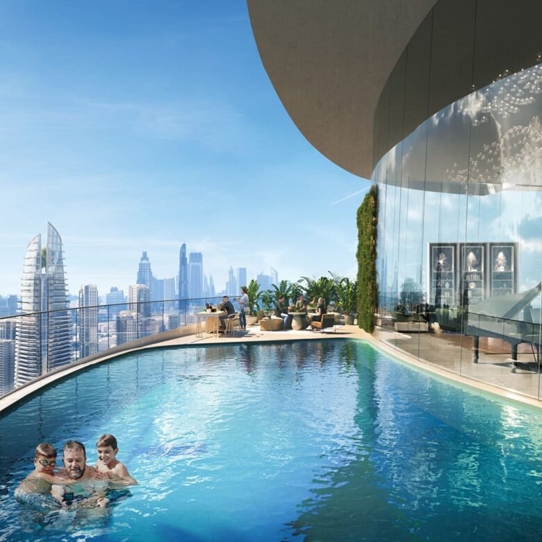 DAMAC Canal Crown Sky Pool